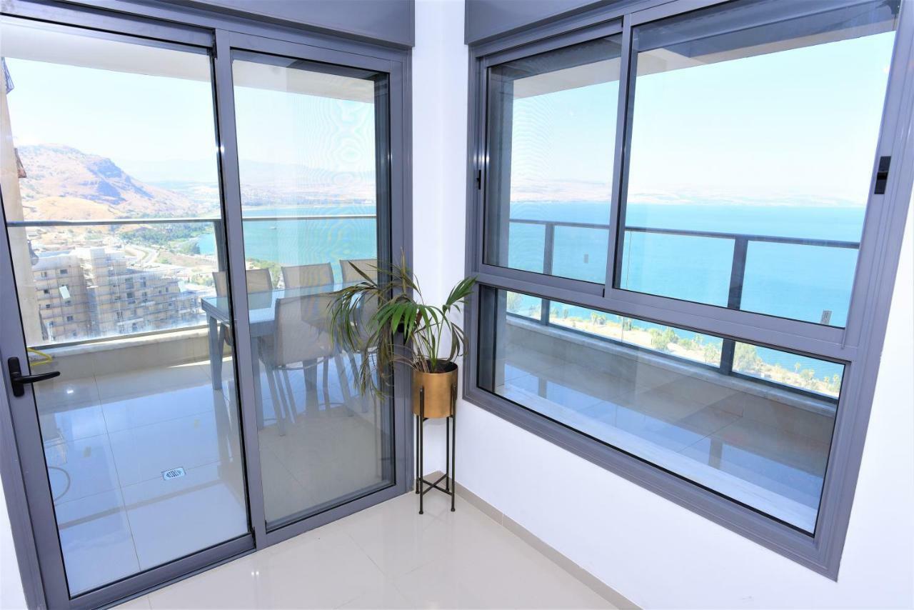 Aristone Luxury Apartment Tiberias Exterior photo